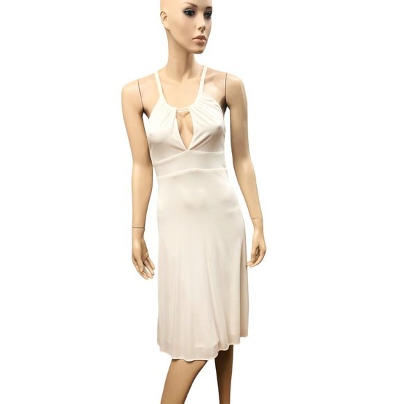 Yigal Azrouel Dresses & Skirts - Yigal Azrouel Midi Dress Size S 100% Rayon preowned in good condition no flaws